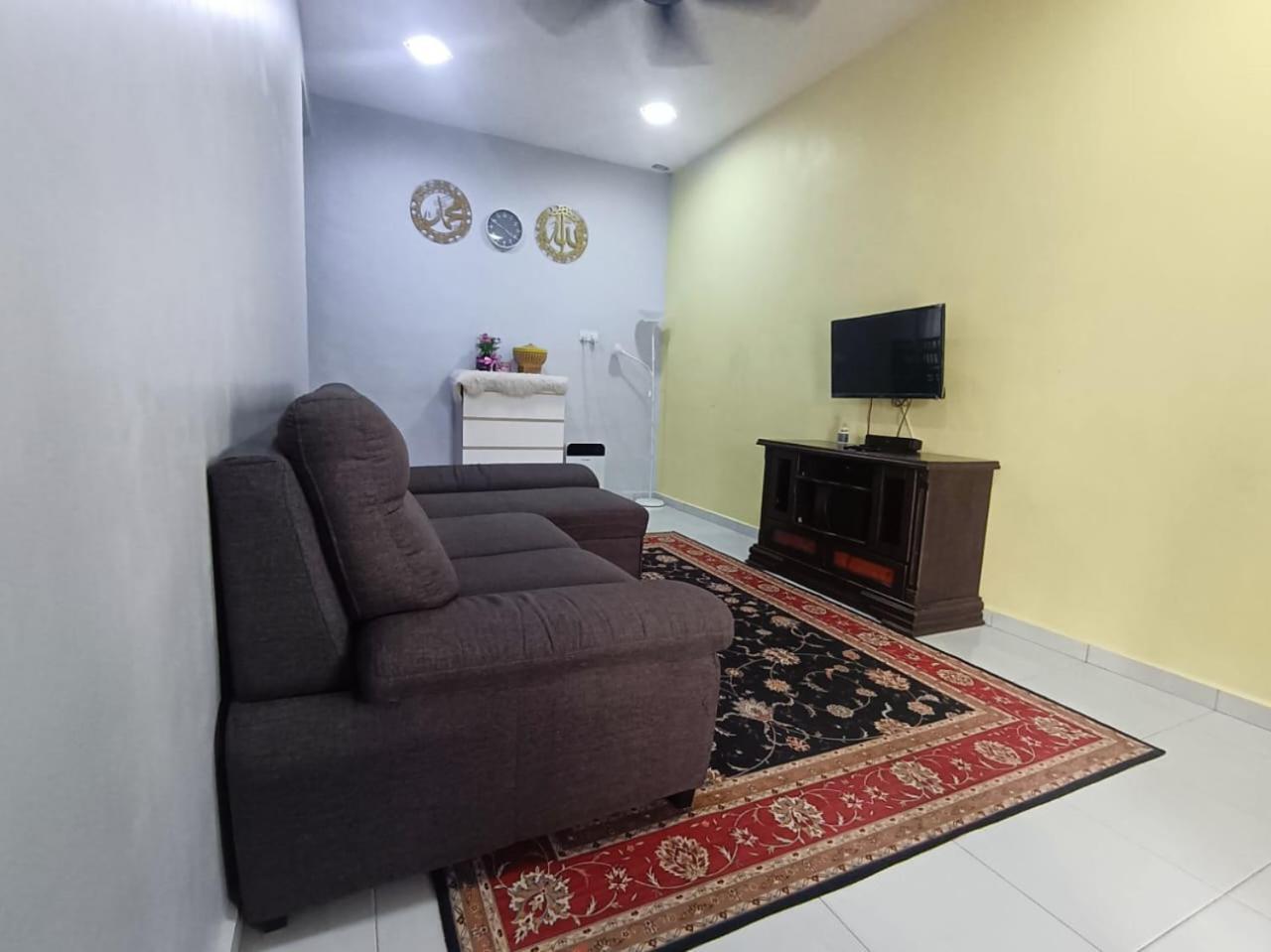 Ebnur Homestay Arau Ngoại thất bức ảnh